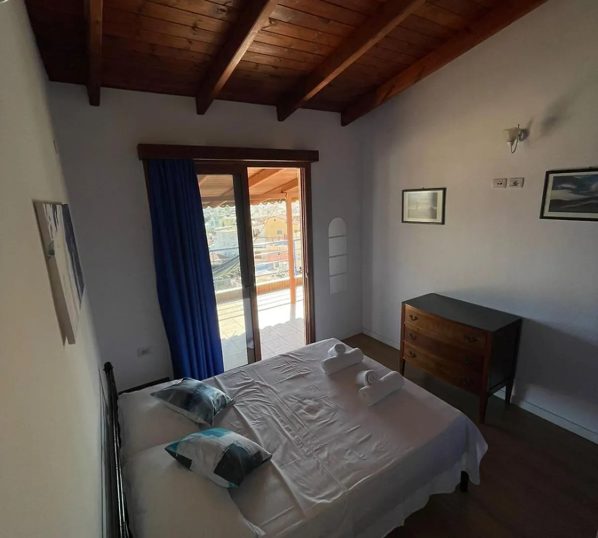 Apartment Blue Sea View Vila Sarande
